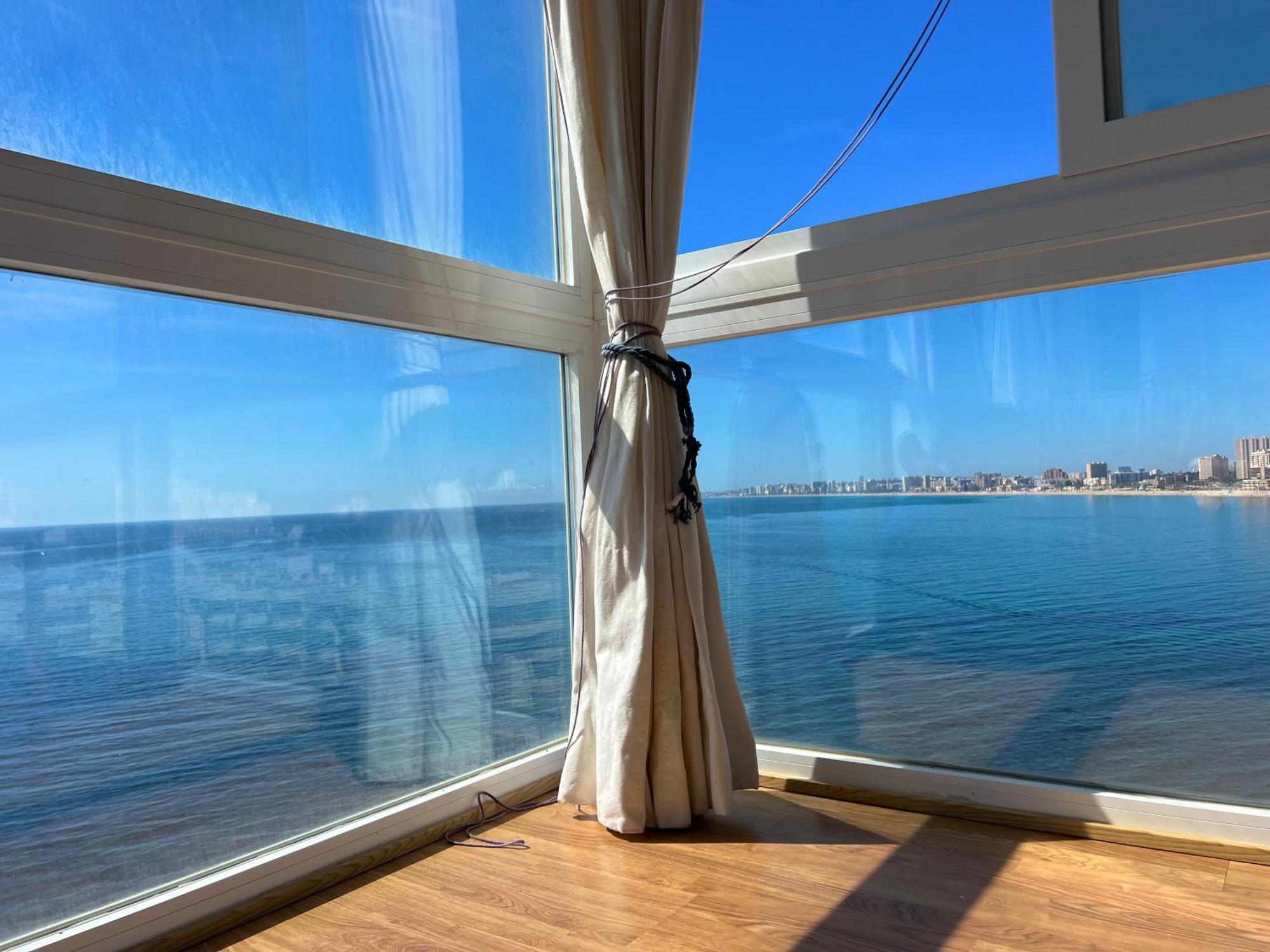 Sobre Las Olas Del Mar El Campello Zewnętrze zdjęcie